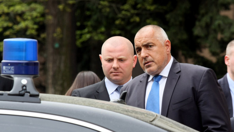 Премиерът забранил кортежите на НСО в пиковите часове