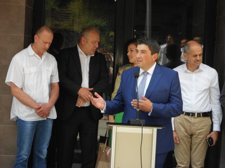 Пристигнаха и последните документи, необходими за стартиране на процедурата по поръчката за строителството на граничния пункт над Рудозем