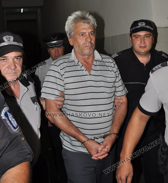 14 г. решетки за хасковлия, раздробил мозъка на съсед от упор