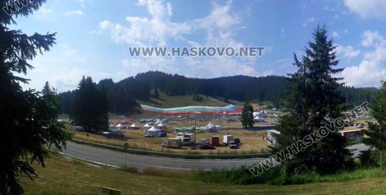 Откриха фолклорния събор на Рожен с минута мълчание