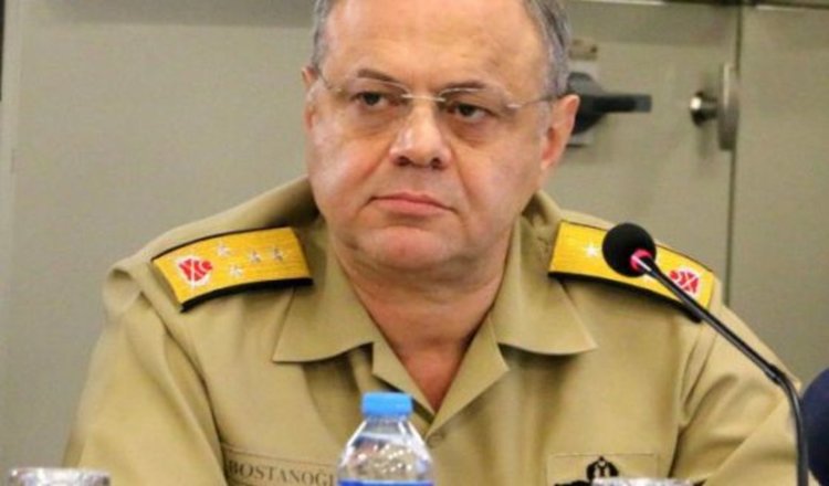 Войници отвлякоха главнокомандващия на турския флот