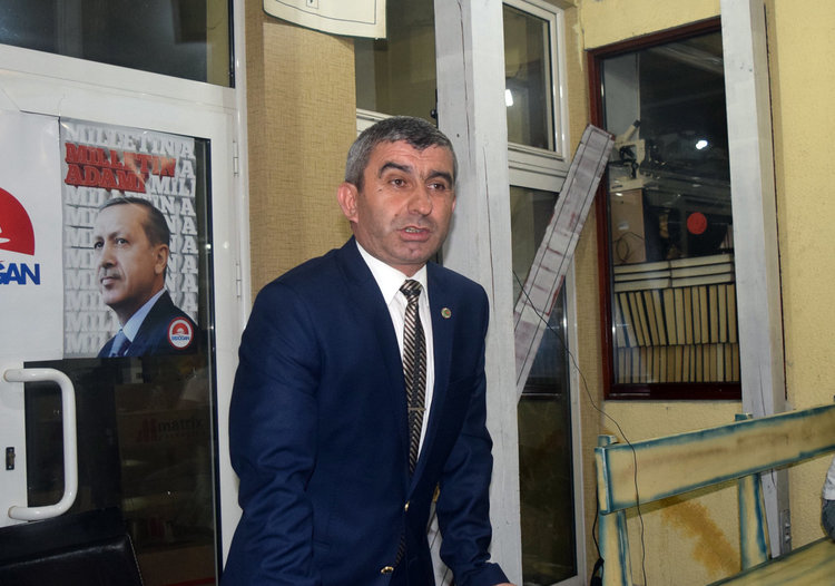 Рафет Улутюрк