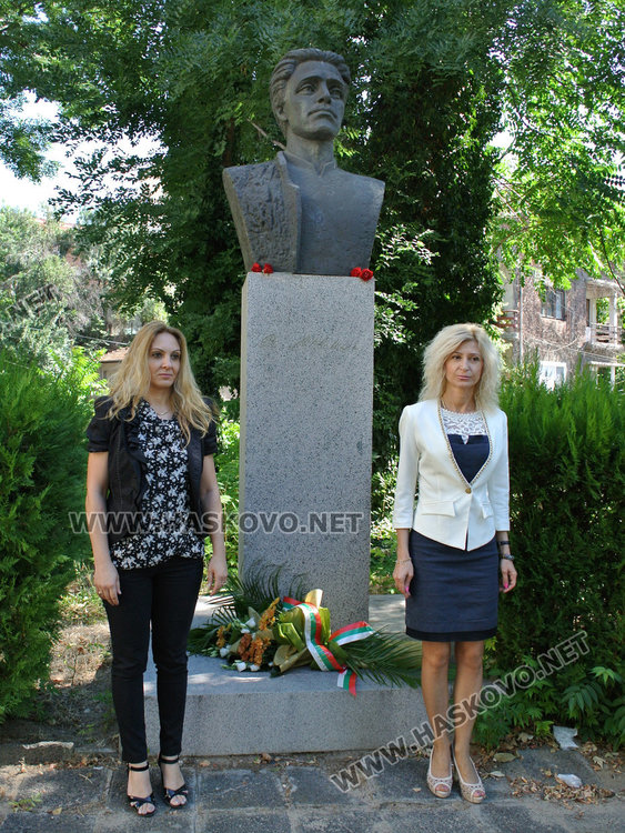 Двама от общината и един гражданин почетоха рождението на Левски