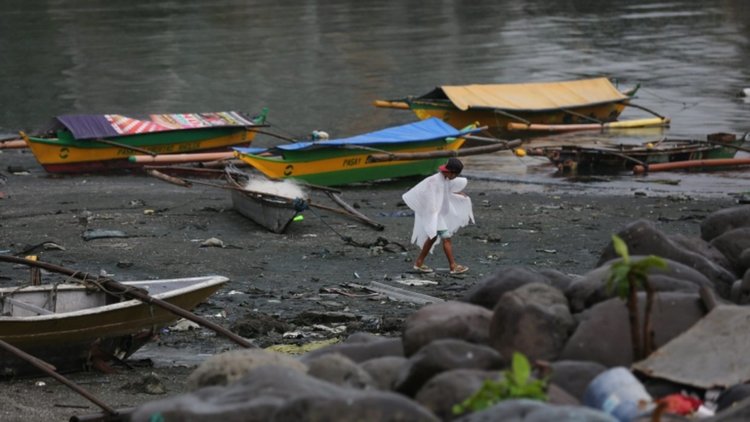 83 жертви на тайфун в Китай