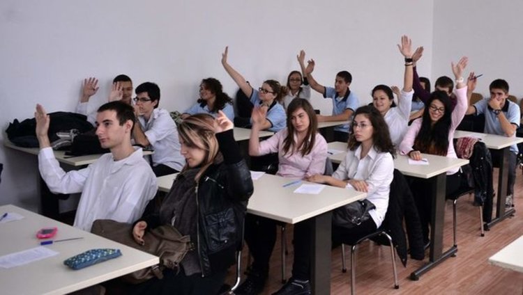 Работодатели в Кърджали искат ранно професионалното ориентиране