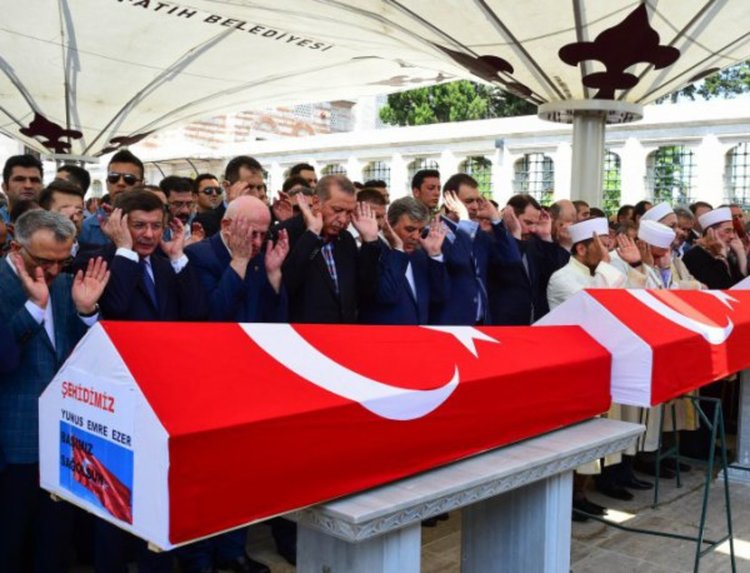 Руслан Трад: Сценарият на преврата в Турция изглежда писан отвън 