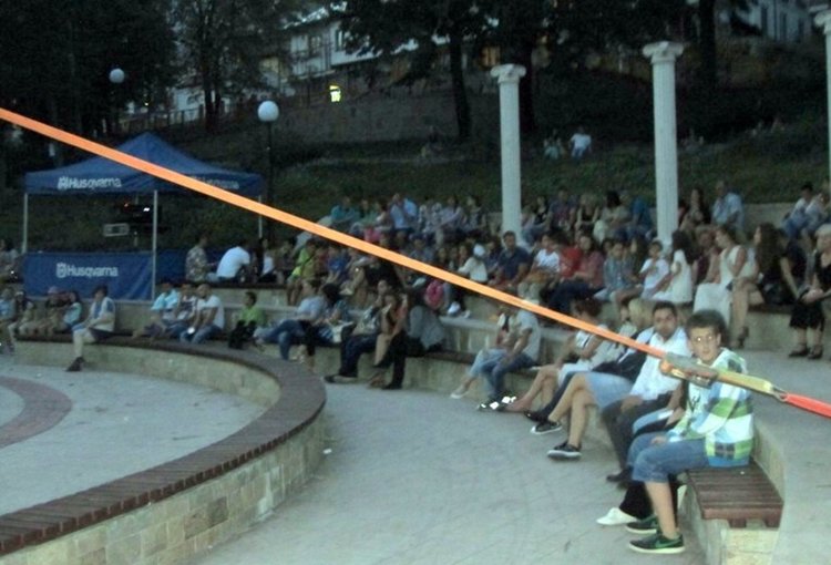 Усмивки от Старите ленти в лятното кино в Смолян този сезон, вижте афиша за филмовата седмица