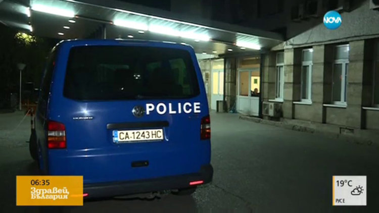 Две момчета наръгани с ножове от агитки в София