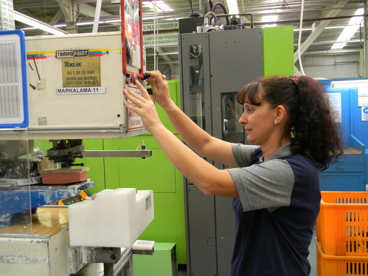 Бюрата по труда с насърчителни мерки за заетост към работодателите в Кърджалийско