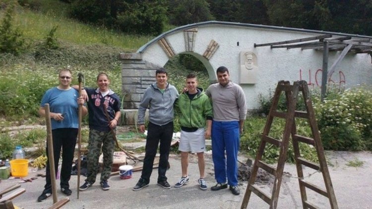 Родопски хайдути: "Рожен" на родопчани, не на търговците!