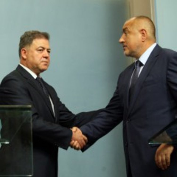 Ненчев и Митов защитиха Борисов в скандала за НАТО с Кънев