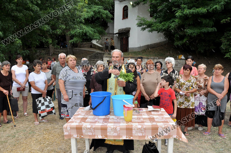 4 овце курбан за Илинден във Въгларово