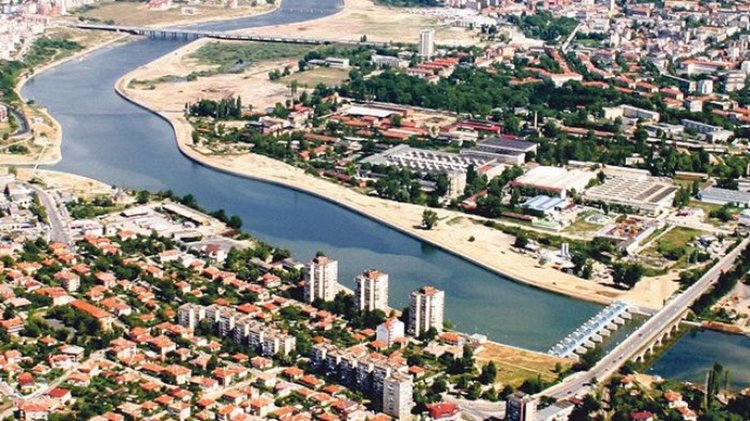 Кърджали ще дофинансира 10 училища с 150 хил. лв.