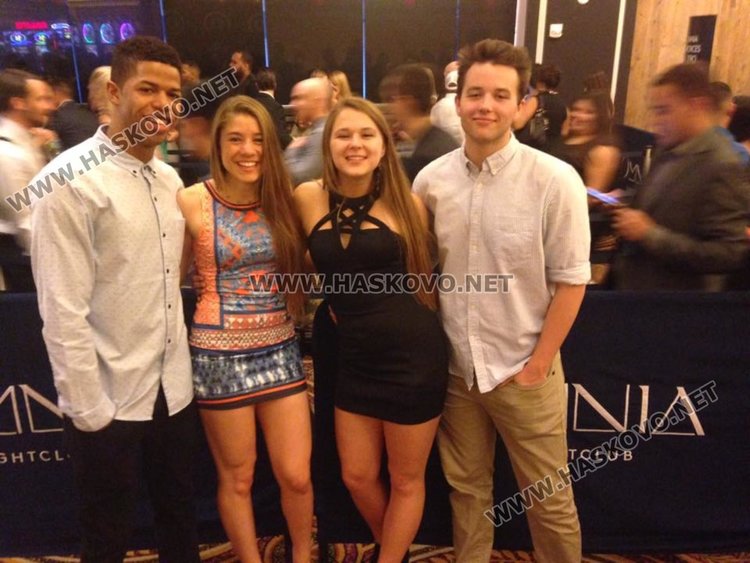 Американка от Хасково: В училище всяка сутрин пеехме химна на САЩ