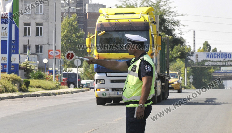 КАТ заварди изхода на Хасково, всеки четвърти в нарушение