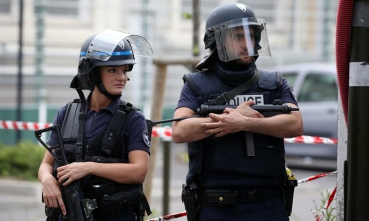 Европол предупреди за стотици потенциални терористи в ЕС