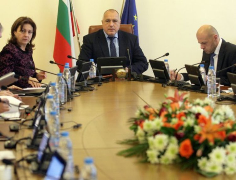  Министрите одобриха списъка на стоки, които се възлагат по ЗОП