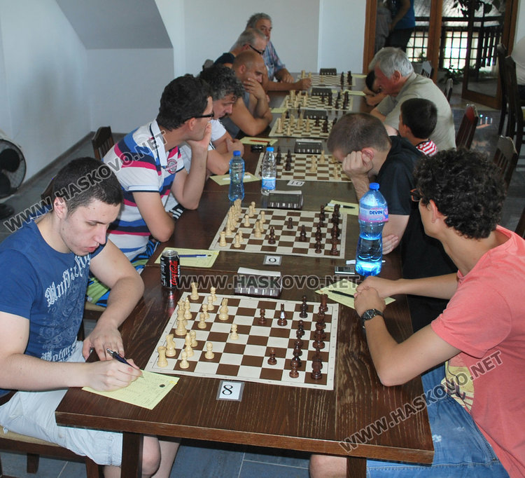 Хасковлия би в Рапид на шахаматния турнир в Баните
