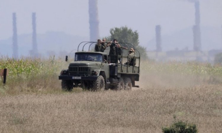 Над 4500 тона "цъкащи" бомби стоят в складовете на МО