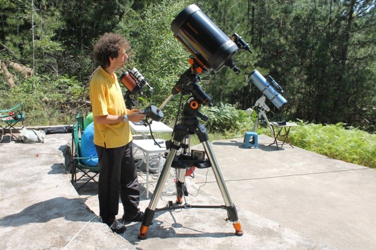 65 млади астрономи изследват нашата слънчевата система от „Белите брези” 