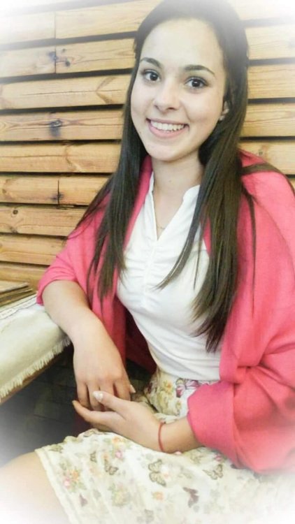 Национална литературна награда за бъдещата деветокласничка Анелия