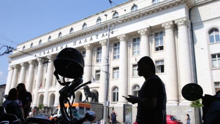 Мотоциклетисти: Убиват ни на пътя и се готвим за война