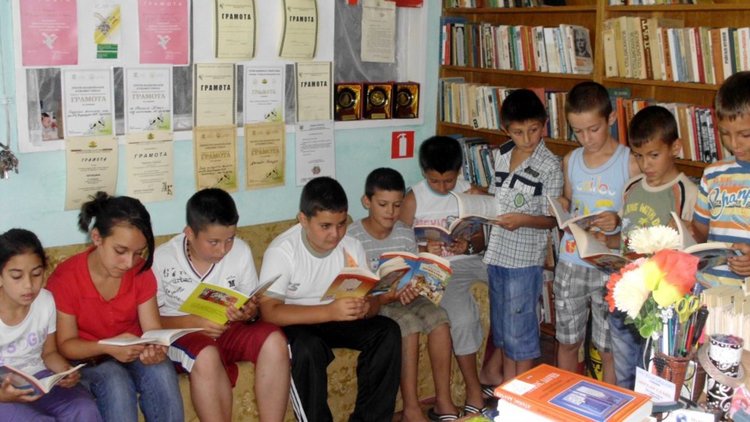 Читалището в Бенковски любимо място за децата