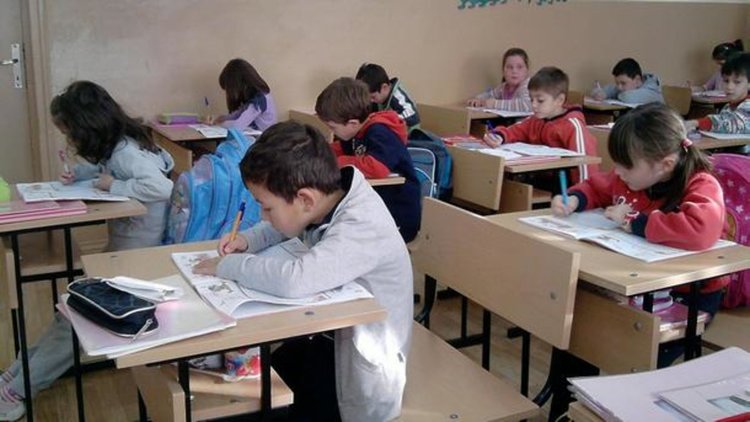 Десет училища в община Кърджали ще получат допълнително финансиране