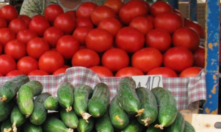 Ядем по-евтини краставици и чушки, но по-скъпи домати