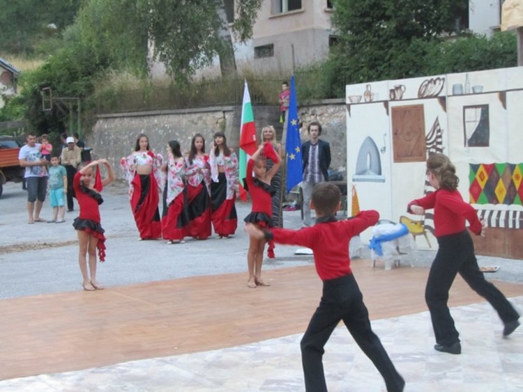 Чокманово посрещна празника си Илинден, белязал историята на селото