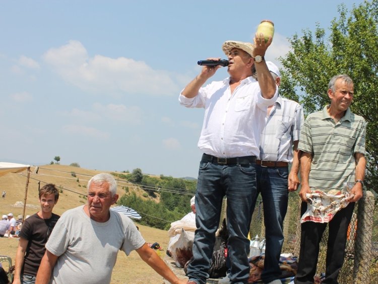 Молебен за дъжд на празника в Русалско