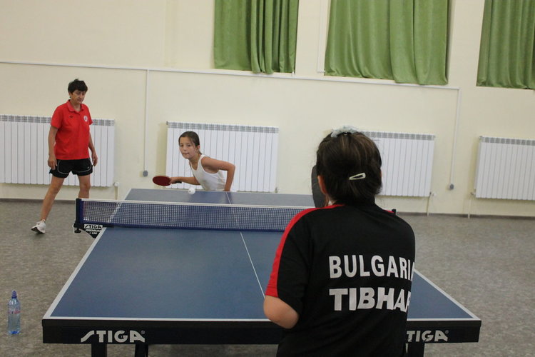 Ардинските тенисисти в трескава подготовка за Международния турнир в памет на Джофи