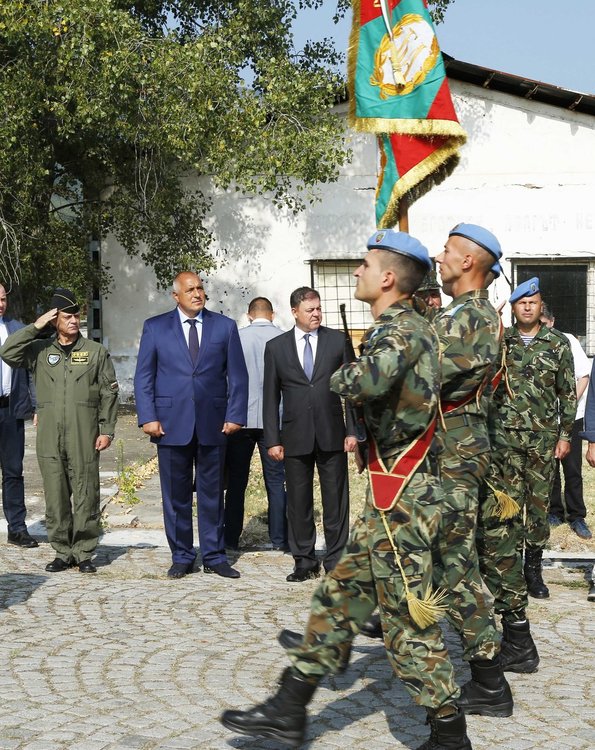 Военни се справиха с „терористи” пред очите на Борисов и Ненчев