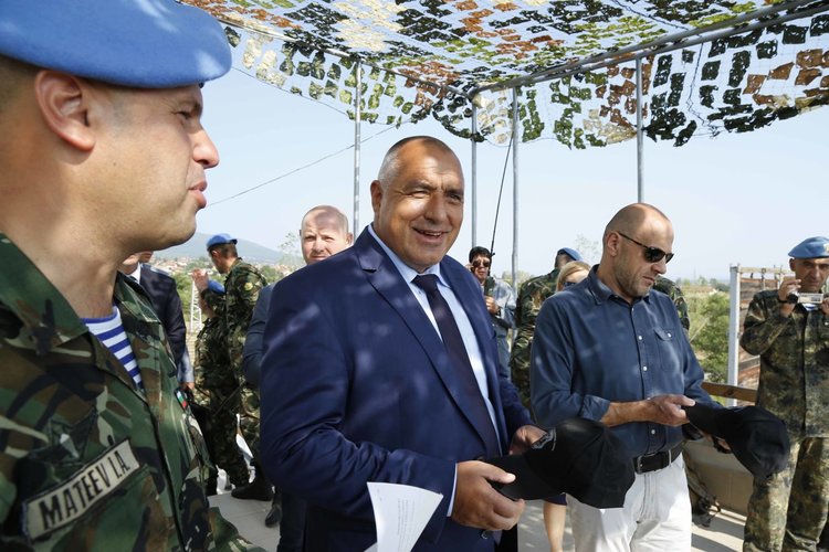 Военни се справиха с „терористи” пред очите на Борисов и Ненчев