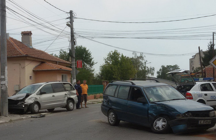 38-годишна жена е пострадала във вчерашната катастрофа