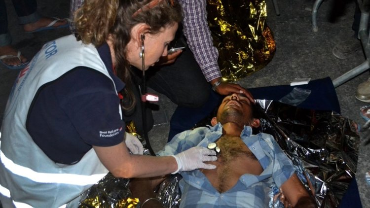 Петима ранени и трима арестувани след бой в мигрантски лагер в Германия