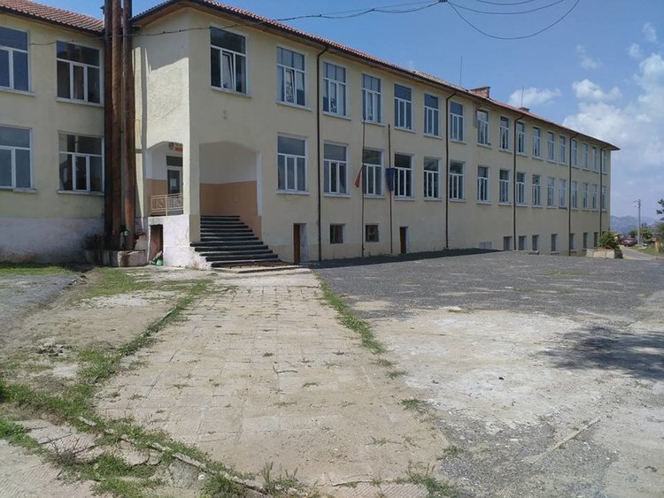 Бай Раиф от Горно Прахово: Учителската професия е призвание