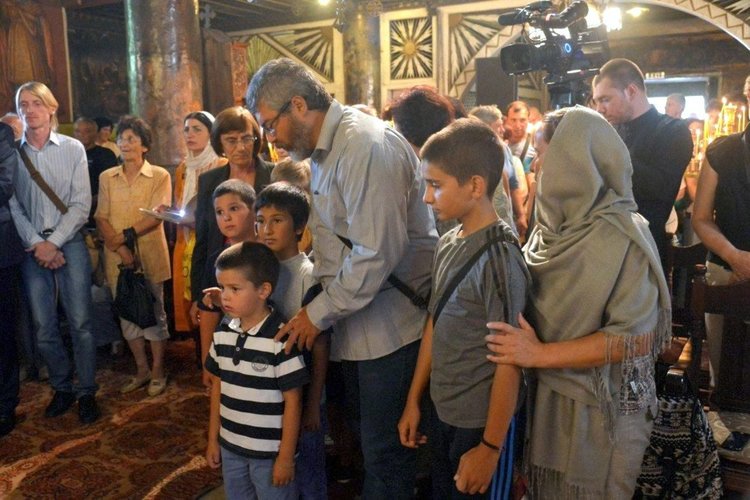  Чепеларе посрещна чудотворната икона на Божията майка