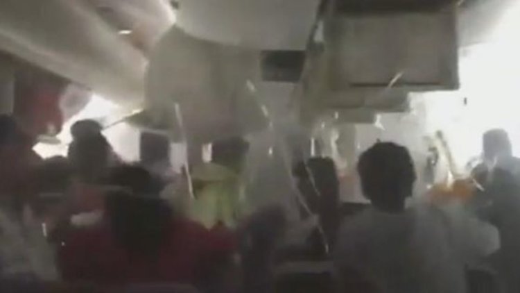 Самолетът отвътре в момента на катастрофата в Дубай (видео)