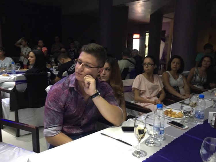 Светлин Николов по време на благотворителната вечеря снощи