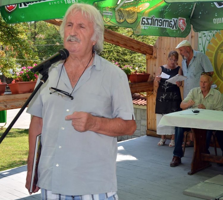 50 поети от цялата страна рецитираха стихове в село Добрич