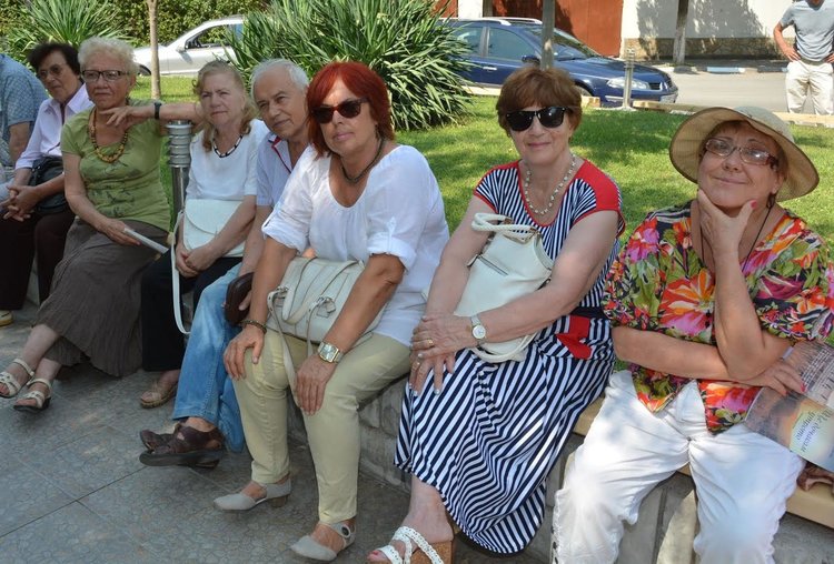 50 поети от цялата страна рецитираха стихове в село Добрич