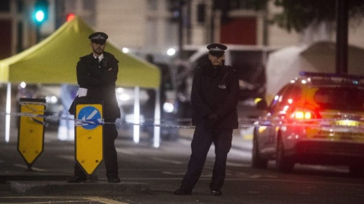 Полицията повдигна обвинения за нападението с нож в Лондон