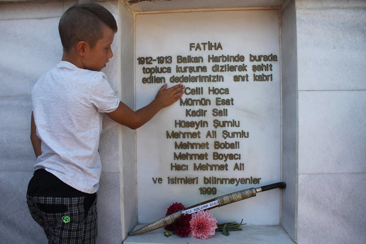 Уникална бойна сабя от Балканската война показаха на мевлида в Горно Прахово