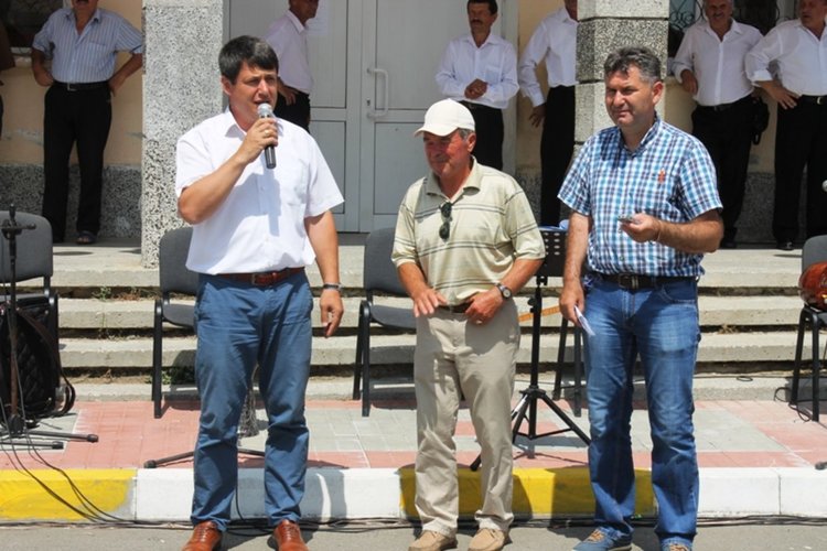 Ресми Мурад в Горно Прахово: Трябва заедно да съхраним и продължим традицията на нашите предци