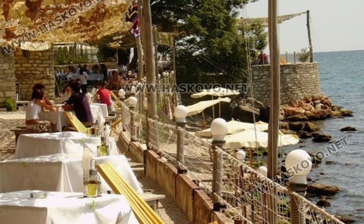 Морските дарове по Черноморието от кое море са?