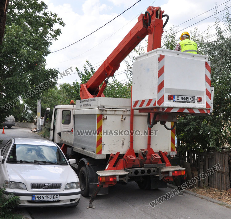 Новото звено за осветление към &bdquo;Екопрогрес&ldquo; с  първи работен ден по аварии