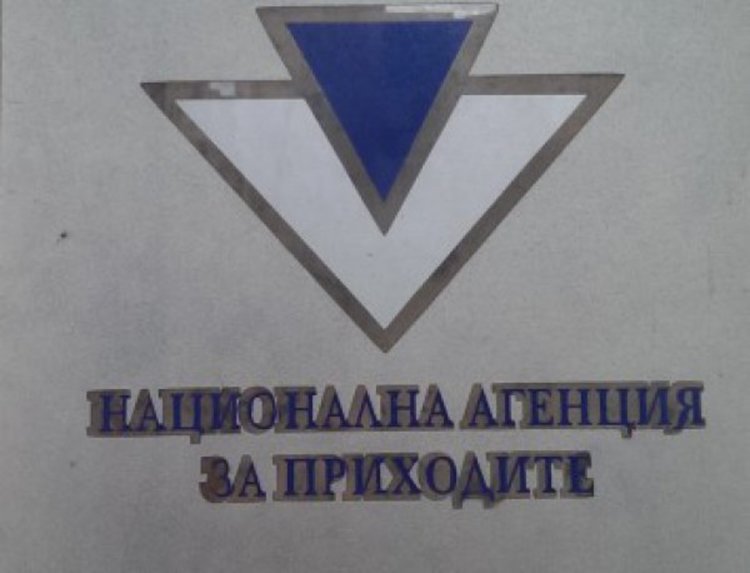 Завършилите средно образование тази година ще се самоосигуряват  