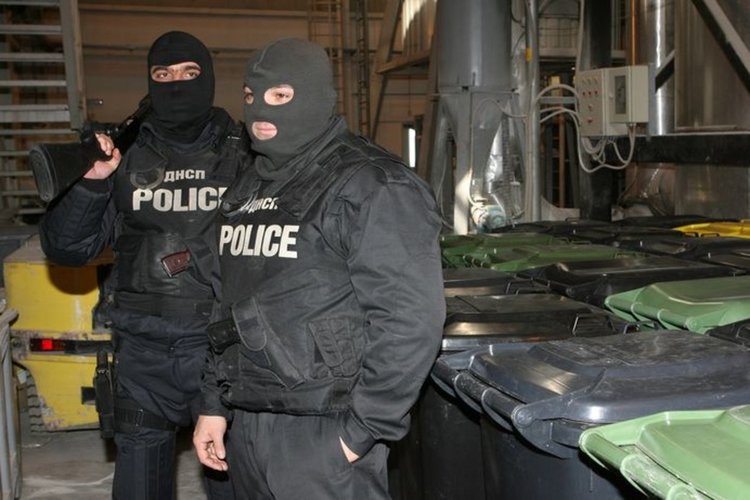 Продължава акцията на МВР срещу нелегалните мигранти