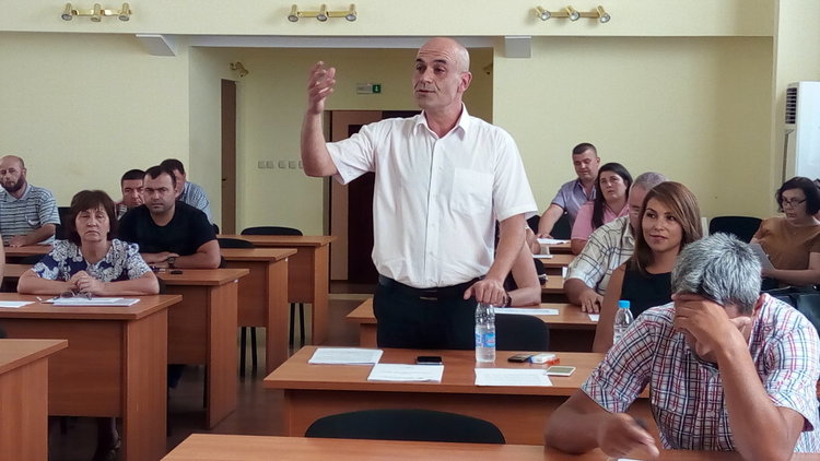 Обществено обсъждане на оздравителния план: ГЕРБ единственият опонент на кмета